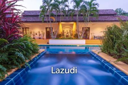 Luxury 5 Bedroom Bali Style Villa - Close to town