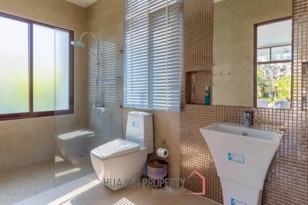 5 Bedroom Pool Villa with amazing Views