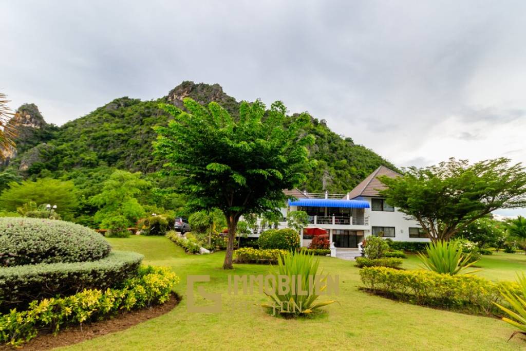 Pool Villa mit Bergblick und 5 Schlafzimmern