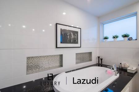 Luxury 2 Storey Modern Pool Villa