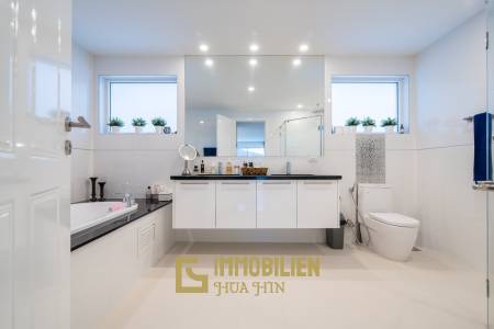 Luxuriöse und moderne einstöckige Pool Villa