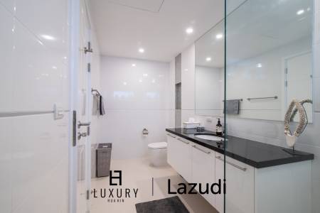 Luxury 2 Storey Modern Pool Villa