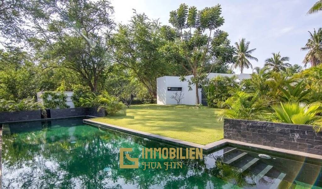 5 Bedroom Solar Pool Villa On 2 Rai of Land