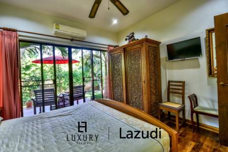 3 Schlafzimmer Bali Pool Villa mit Gästehaus und Dienstmädchenquartier