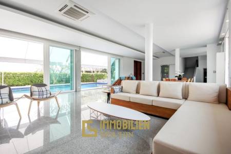 4 Schlafzimmer Strand Pool Villa in Cha Am