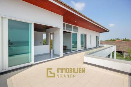 4 Bedroom Beach Pool Villa In Cha Am