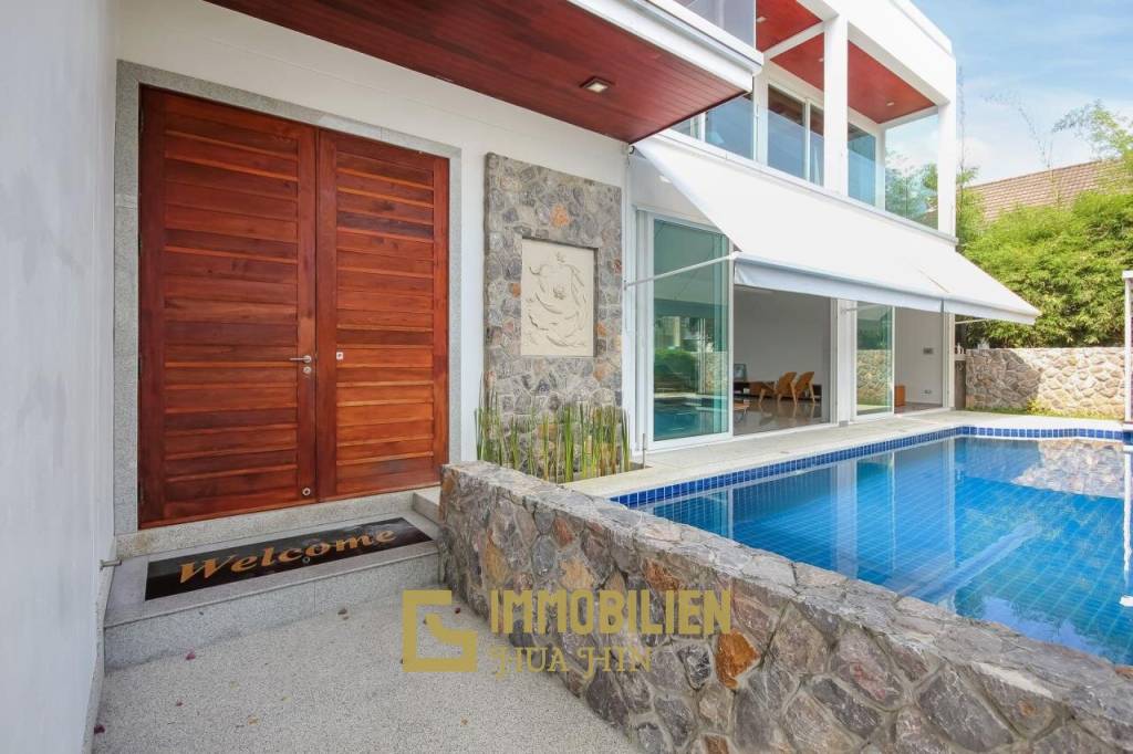 4 Bedroom Beach Pool Villa In Cha Am