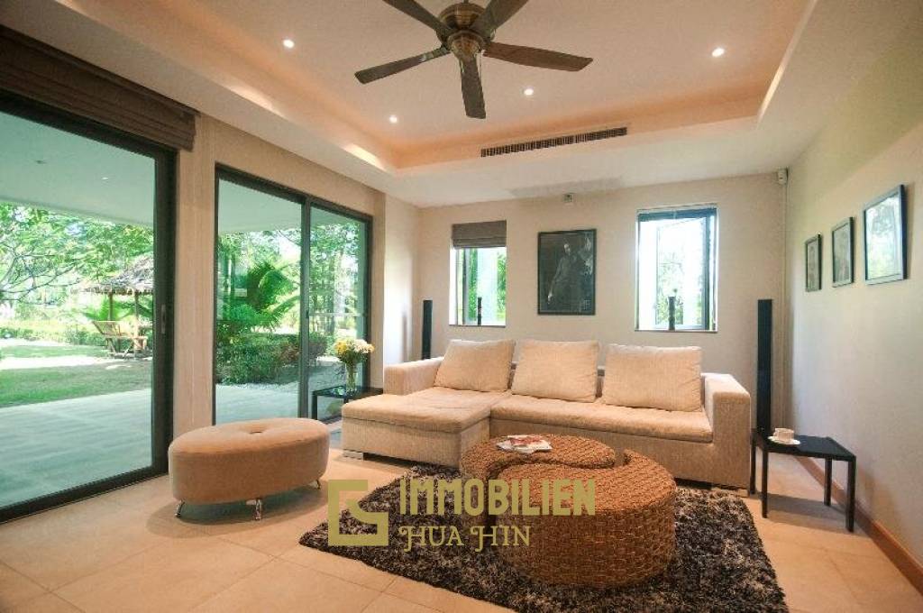 Luxury Private Villa in Khao Kalok close to the Beach