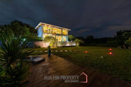 Wonderful 4 Bedroom Beachfront Pool Villa
