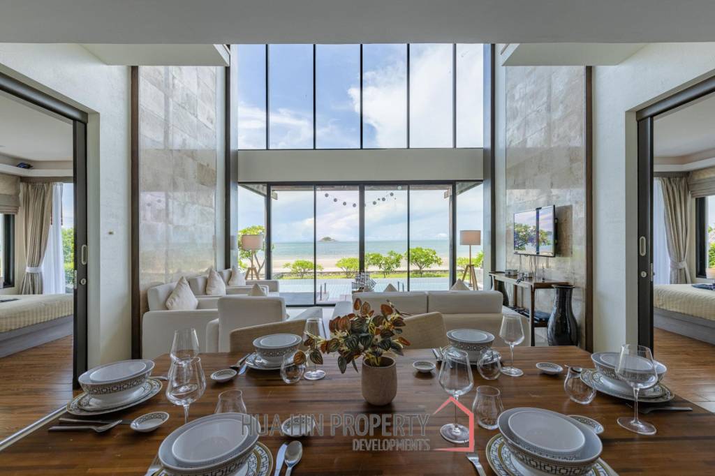 Wonderful 4 Bedroom Beachfront Pool Villa