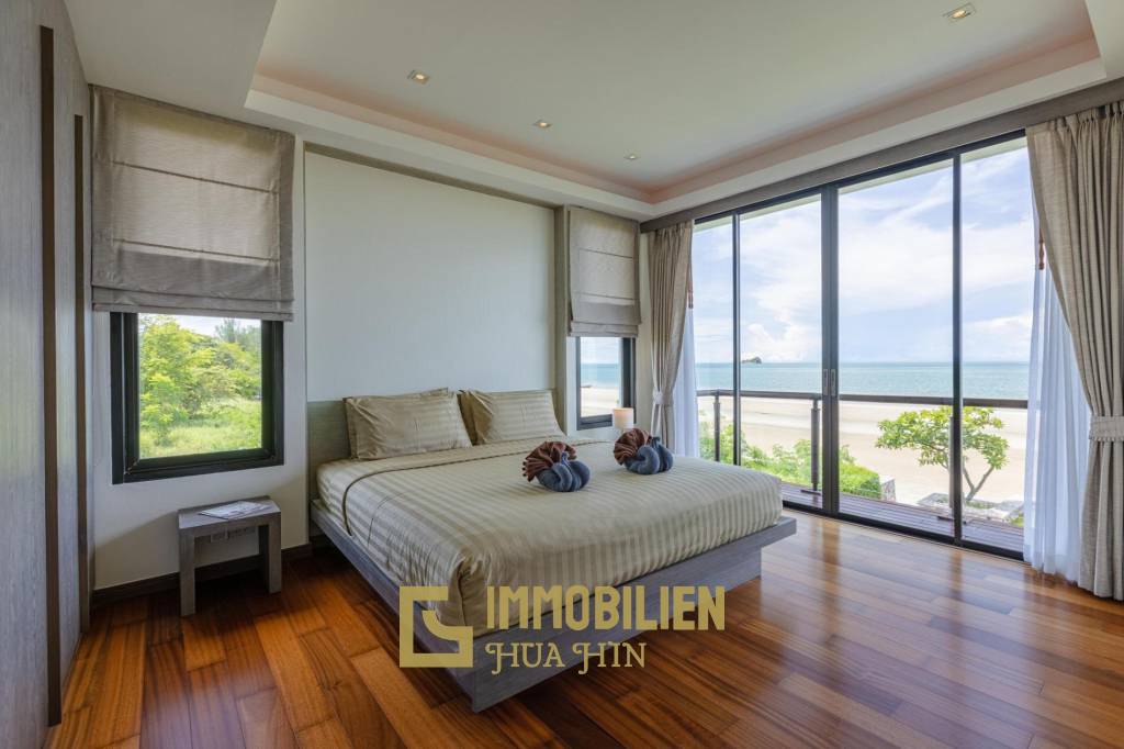 Wonderful 4 Bedroom Beachfront Pool Villa