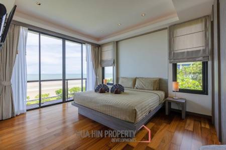 Wonderful 4 Bedroom Beachfront Pool Villa