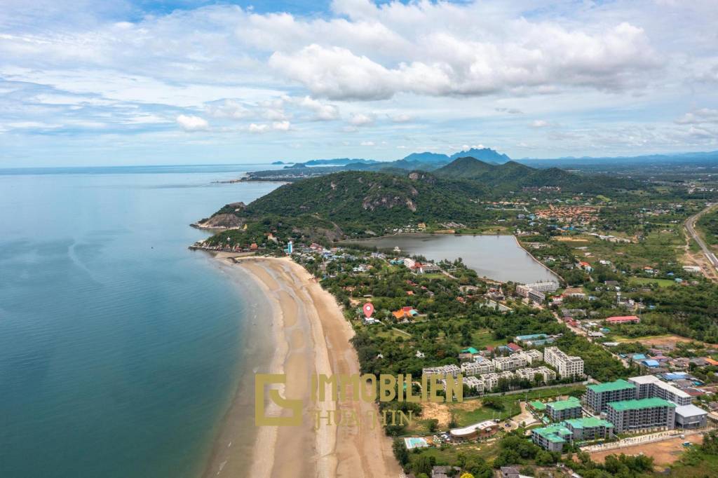 Wunderschöne Villa mit 4 Schlafzimmern und Pool am Strand