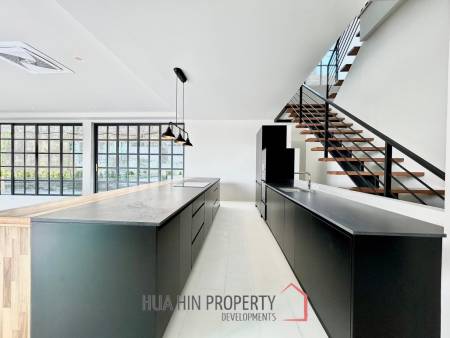 Phu Montra K-Haad : Luxury, Modern and Stylish 5 Bedroom Villa