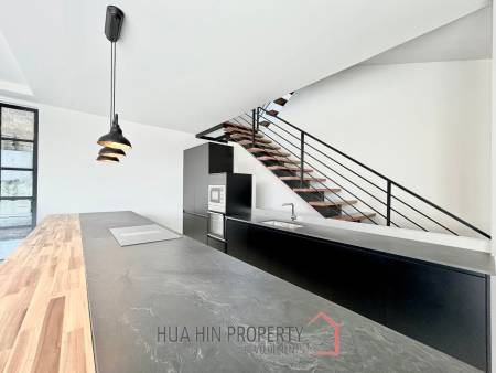 Phu Montra K-Haad : Luxury, Modern and Stylish 5 Bedroom Villa