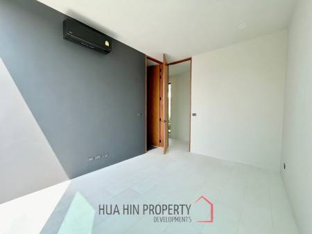 Phu Montra K-Haad : Luxury, Modern and Stylish 5 Bedroom Villa