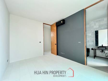 Phu Montra K-Haad : Luxury, Modern and Stylish 5 Bedroom Villa
