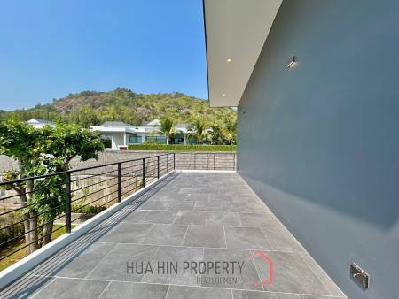 Phu Montra K-Haad : Luxury, Modern and Stylish 5 Bedroom Villa