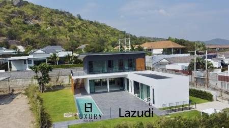 Phu Montra K-Haad : Luxury, Modern and Stylish 5 Bedroom Villa