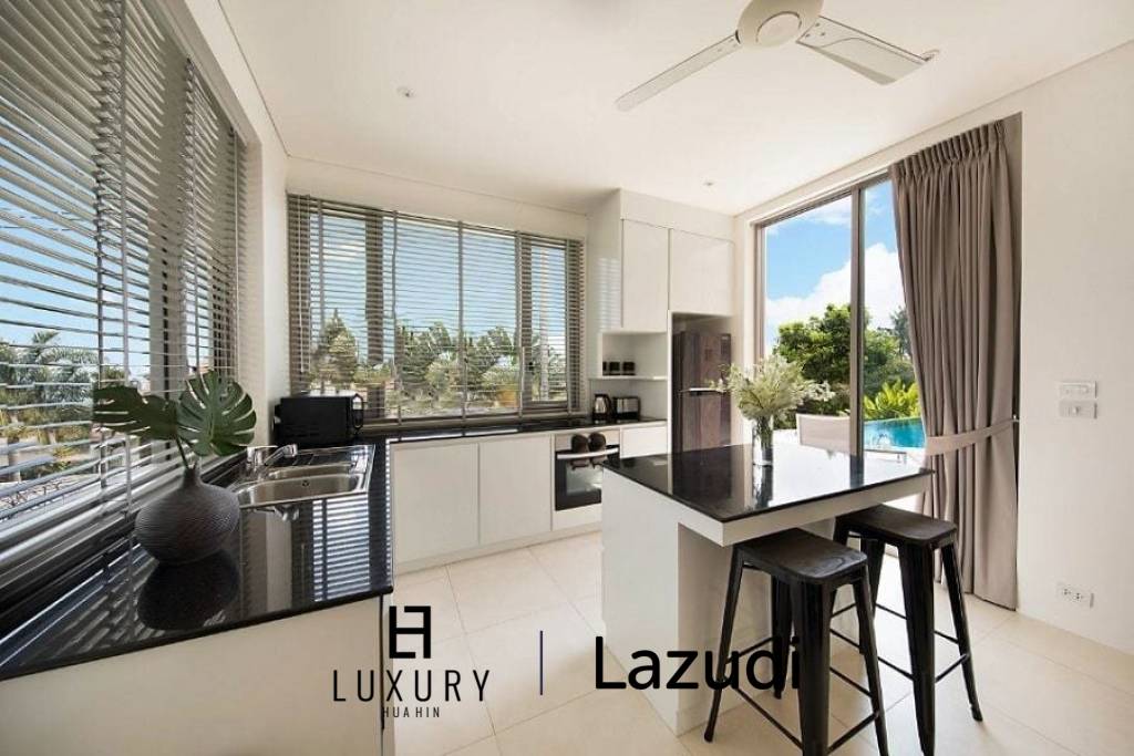 Modern Style Luxury Pool Villas in Khoa Tao area