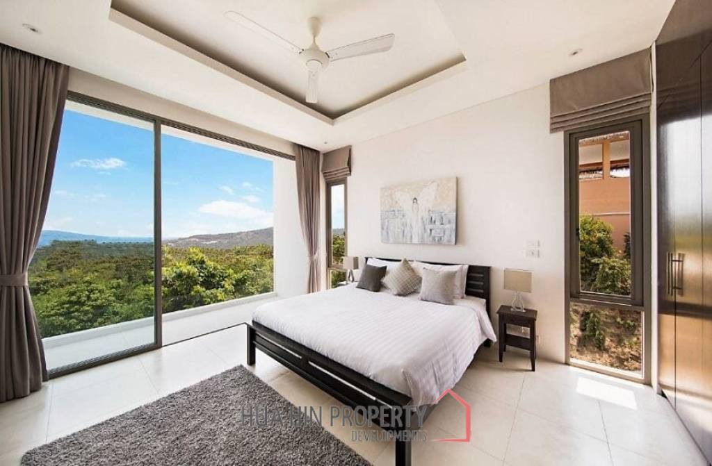 Modern Style Luxury Pool Villas in Khoa Tao area