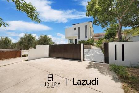 Modern Style Luxury Pool Villas in Khoa Tao area