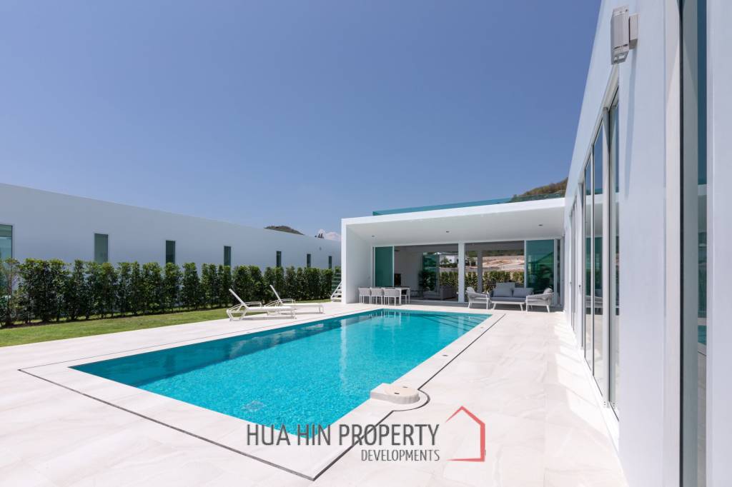 Phu Montra K-Haad : Luxury, Modern and Stylish 4 Bedroom Villas