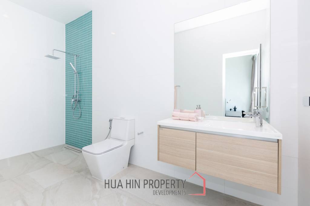 Phu Montra K-Haad : Luxury, Modern and Stylish 4 Bedroom Villas