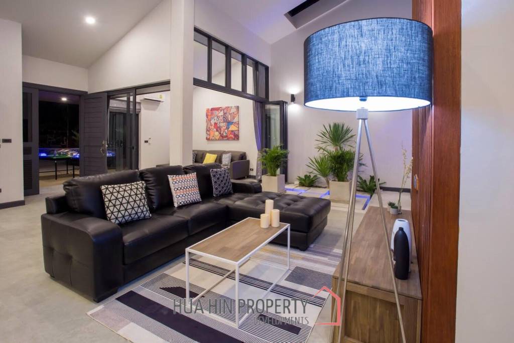 Sanctuary Lakes : New Development in Stunning Location Sale - New Development