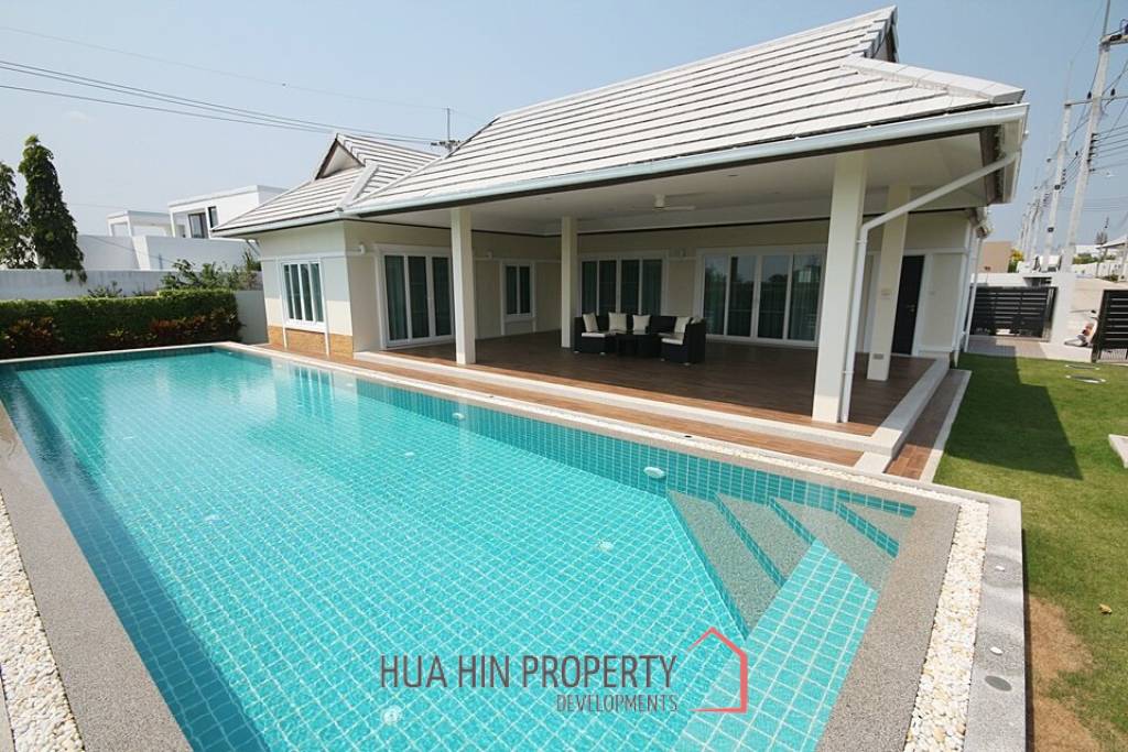 Emerald Valley : 3 Bedroom Luxury Pool Villas - New Development
