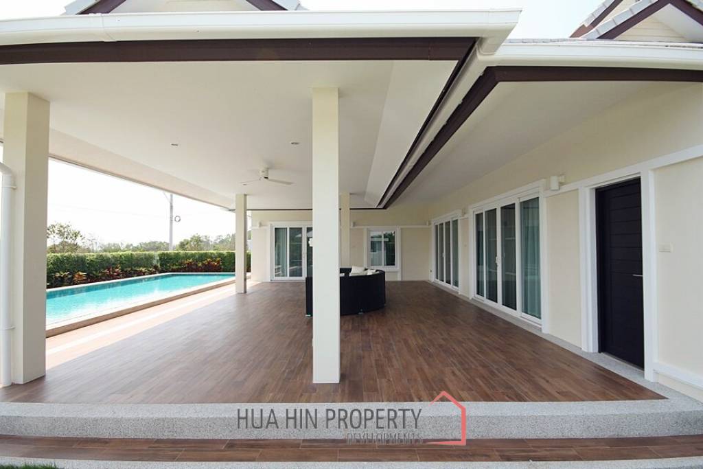 Emerald Valley : 3 Bedroom Luxury Pool Villas - New Development