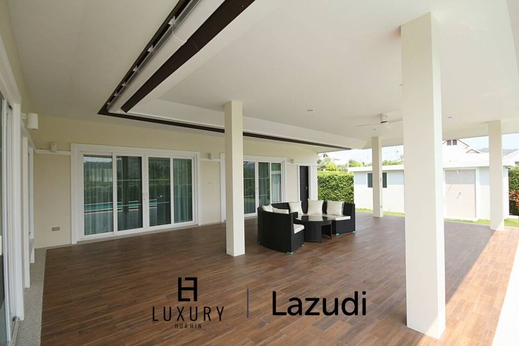 Emerald Valley : 3 Bedroom Luxury Pool Villas - New Development