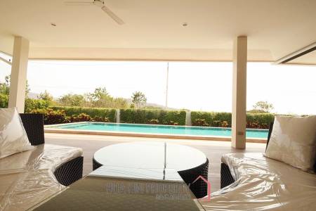 Emerald Valley : 3 Bedroom Luxury Pool Villas - New Development