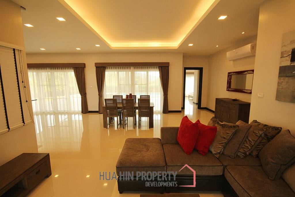 Emerald Valley : 3 Bedroom Luxury Pool Villas - New Development