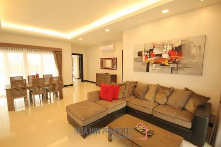 Emerald Valley : 3 Bedroom Luxury Pool Villas - New Development