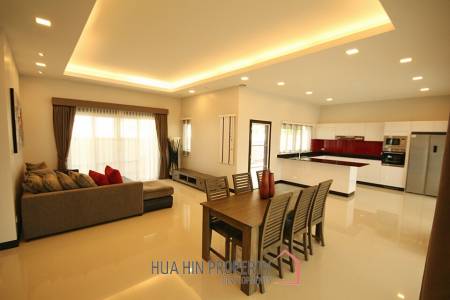 Emerald Valley : 3 Bedroom Luxury Pool Villas - New Development