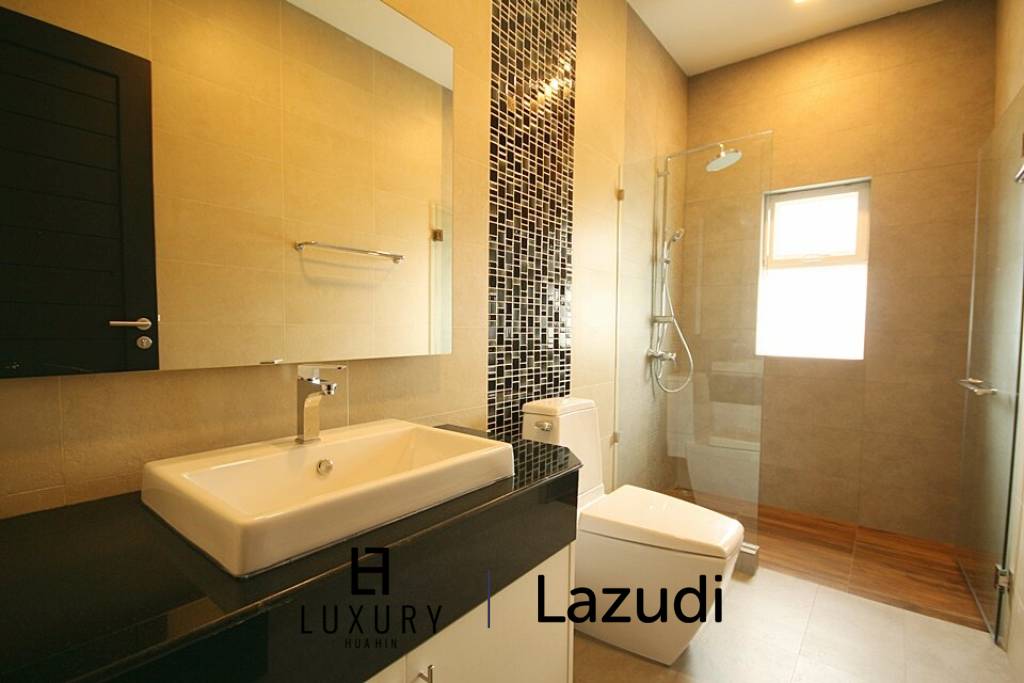 Emerald Valley : 3 Bedroom Luxury Pool Villas - New Development