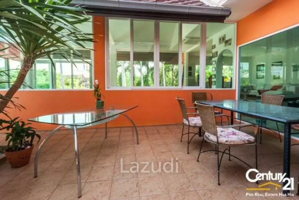 Ultra Luxury Villa for Sale in Hua Hin, Prachuap Khiri Khan