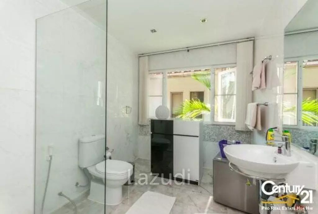 Ultra Luxury Villa for Sale in Hua Hin, Prachuap Khiri Khan