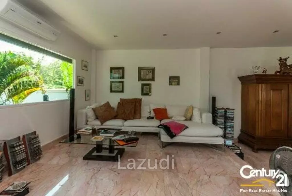 Ultra Luxury Villa for Sale in Hua Hin, Prachuap Khiri Khan