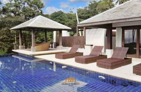 Spacious 3-Bed Villa with Sunset View