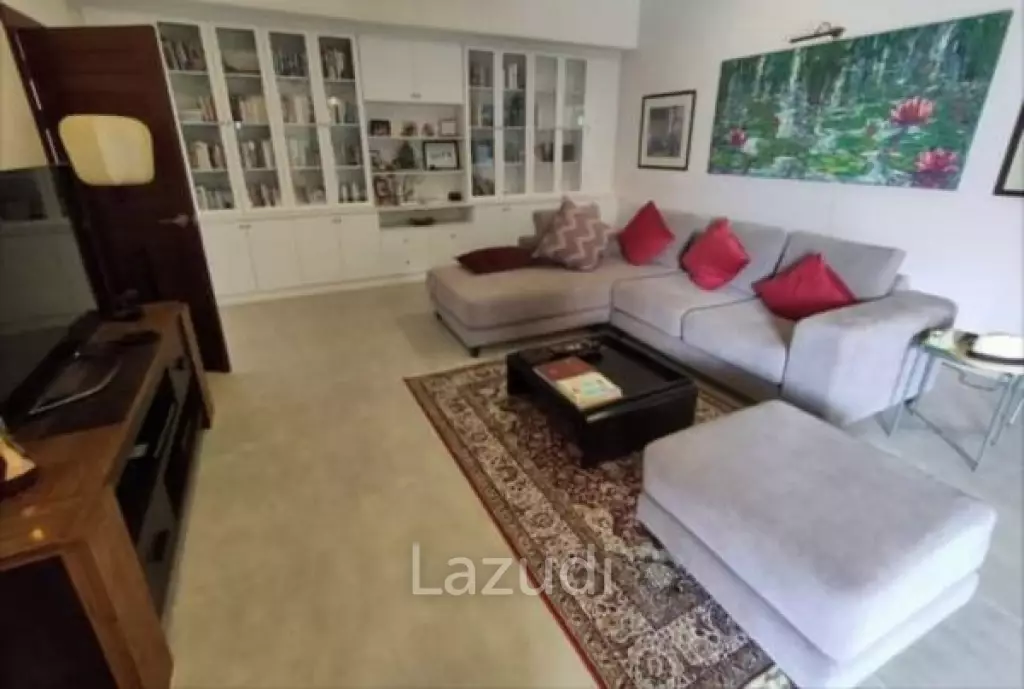 SUGAR PALM :  Nice quality quadruplet 3 bed pool villa