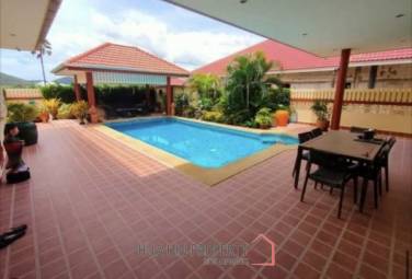 SUGAR PALM :  Nice quality quadruplet 3 bed pool villa