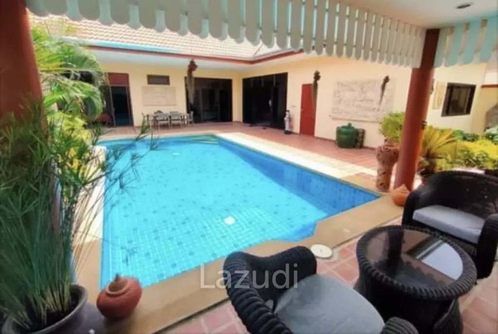 SUGAR PALM :  Nice quality quadruplet 3 bed pool villa