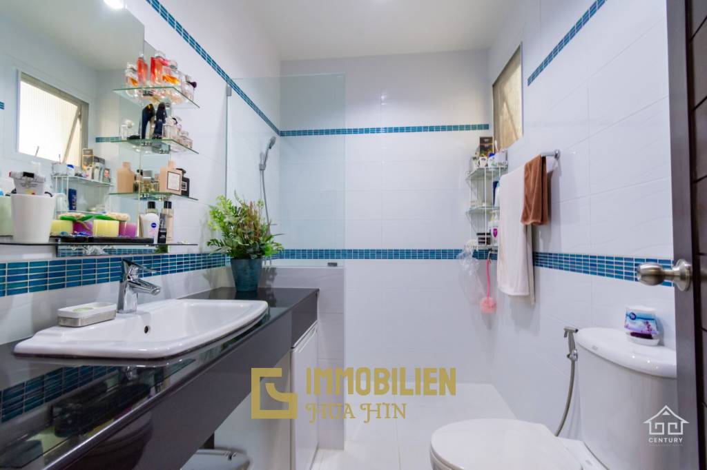 428 metro cuadrado 3 ` 2 Baño Villa de Venta