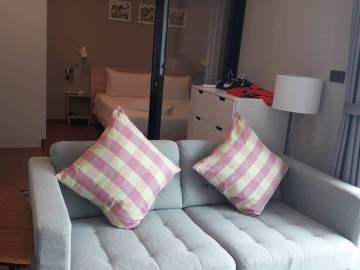 Foreign Freehold 1 Bed 1 Bath 36 SQ.M Title V