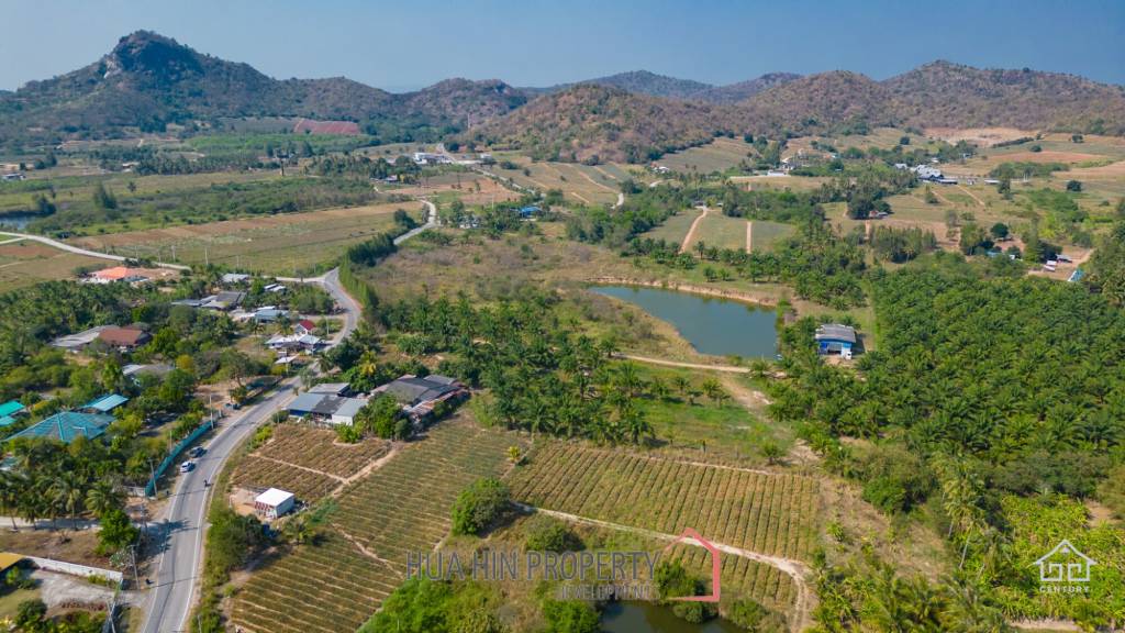 2 Rai land divided in 4  plots