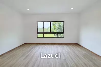 3 Bed 3 Bath 141 SQ.M Patio Srinakarin Rama 9