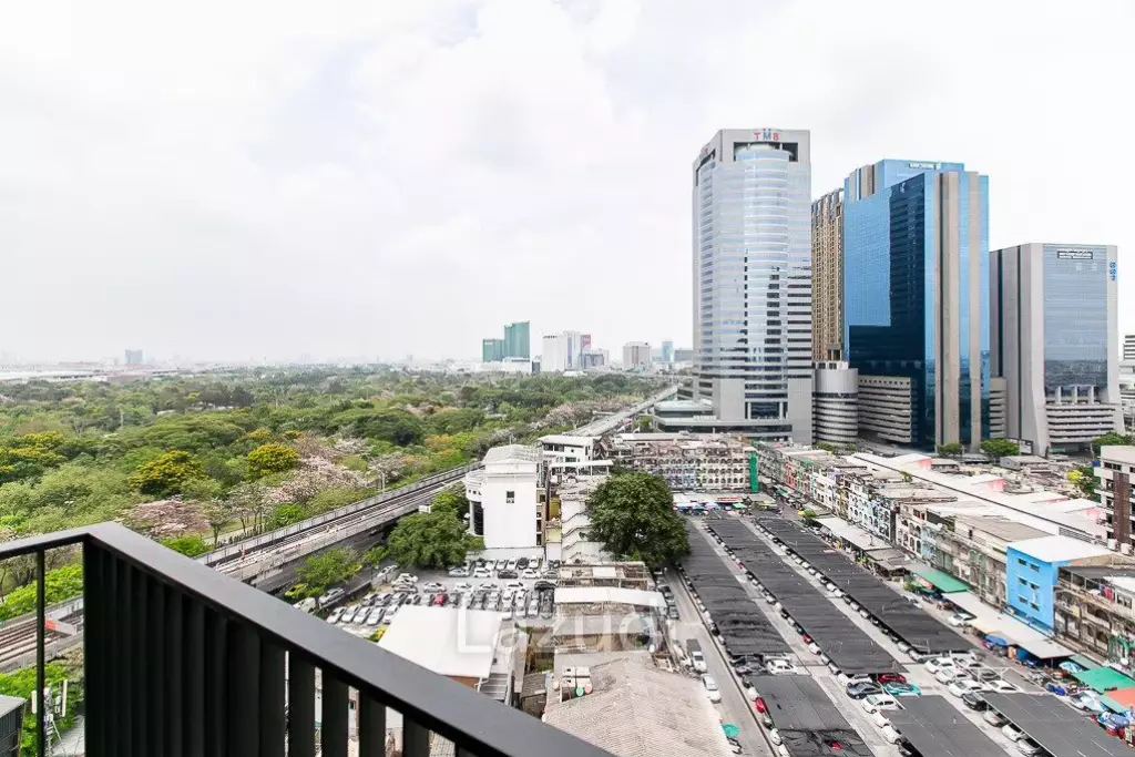 2 Bed 2 Bath 57 SQ.M THE LINE Jatujak - Mochit