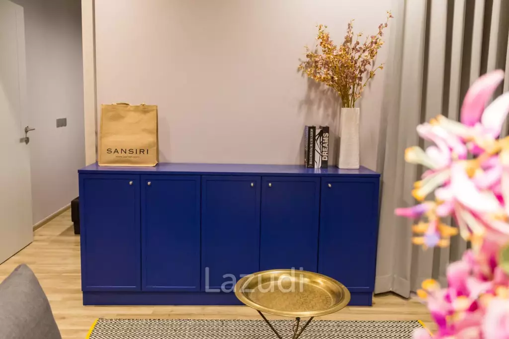 2 Bed 2 Bath 57 SQ.M THE LINE Jatujak - Mochit